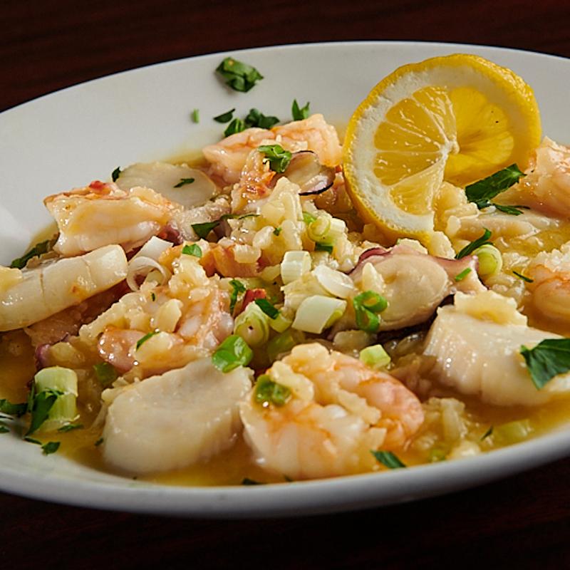Collettis Dining & Banquets - Catering in Chicago, Illinois