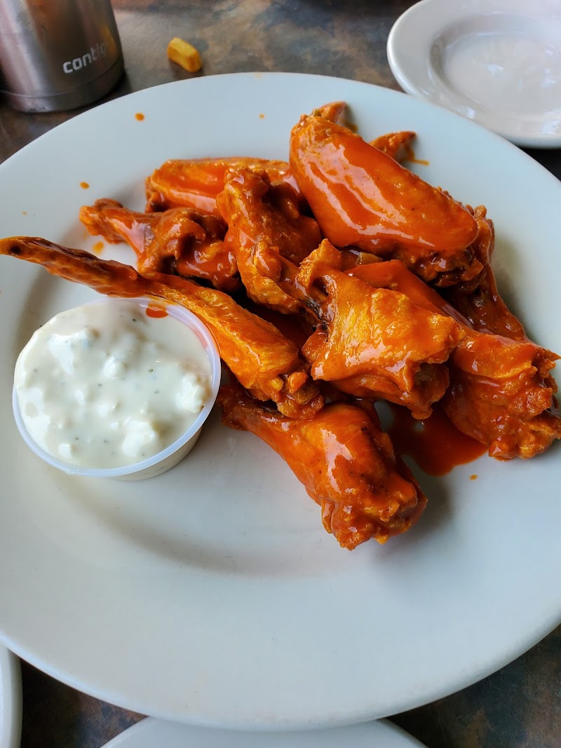 Trio Restaurant - Catering in Holbrook, New York