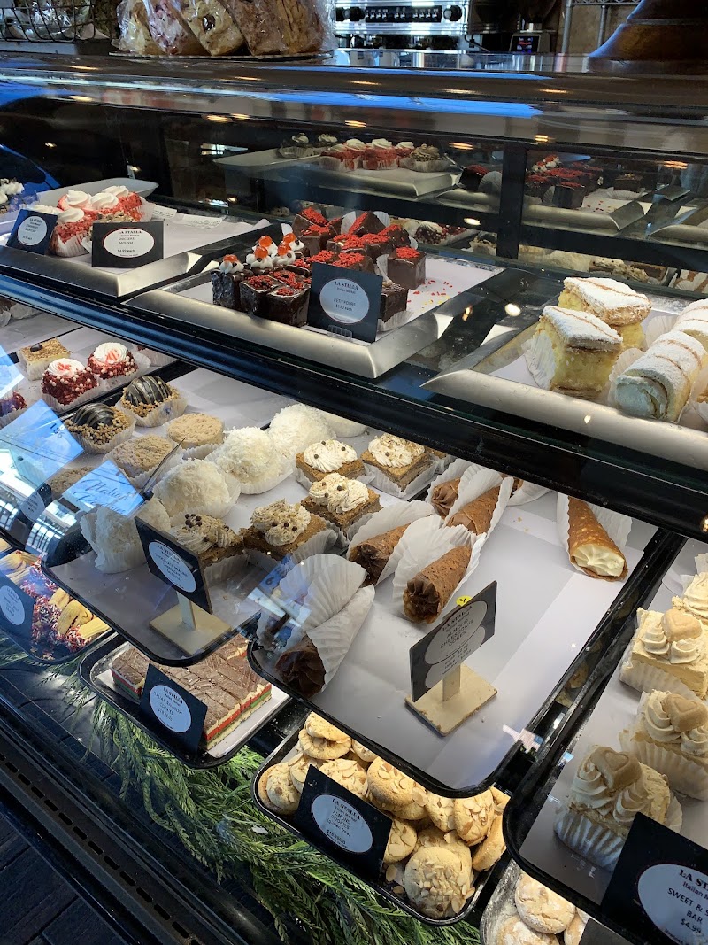 La Stalla Italian Market - photo 3