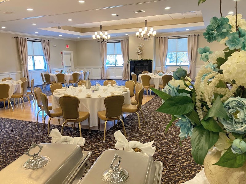Lenzi's Catering & Function Facility - photo 3