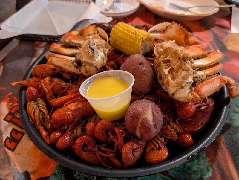 Kenner Seafood Restaurant, Market & Catering - photo 2