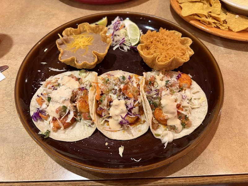 Fiesta Bonita Mexican Grill & Cantina - photo 2
