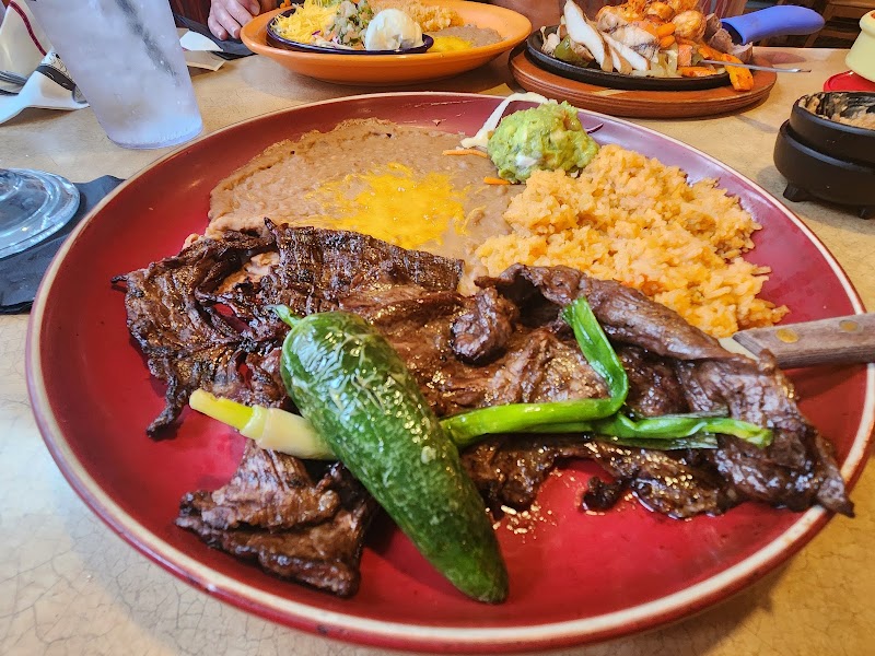 Fiesta Bonita Mexican Grill & Cantina - photo 4