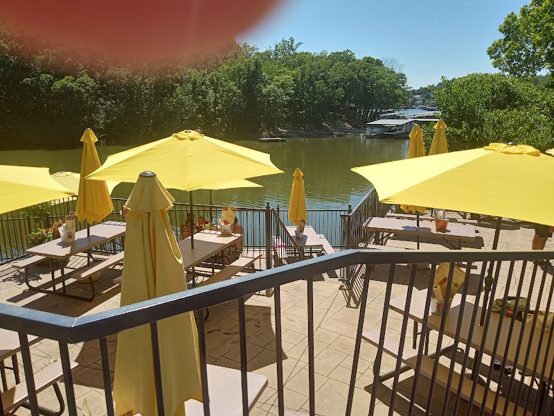 Bear Bottom Resort - Catering in Sunrise Beach, Missouri