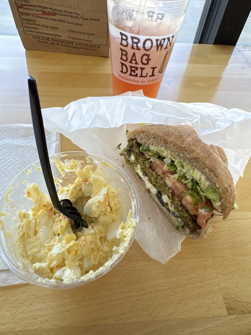 Brown Bag Deli - photo 4