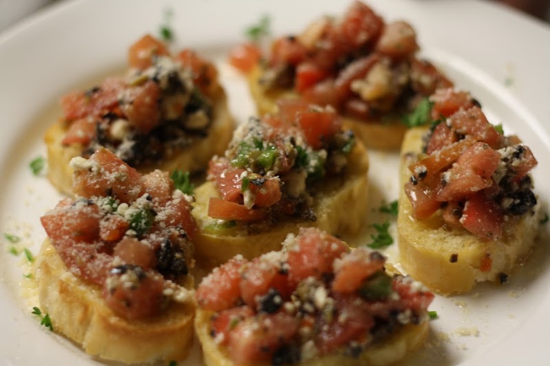 Napoli Villa Italian Restaurant - Catering in Beech Grove, Indiana