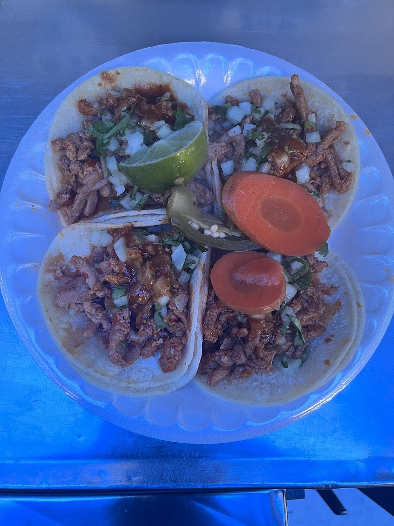El Herradero food truck - photo 5