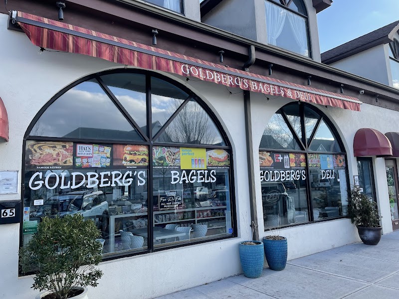 Goldberg's Famous Deli & Restaurant - photo 3