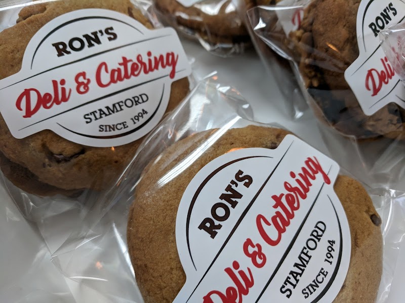 Ron's Deli - photo 4