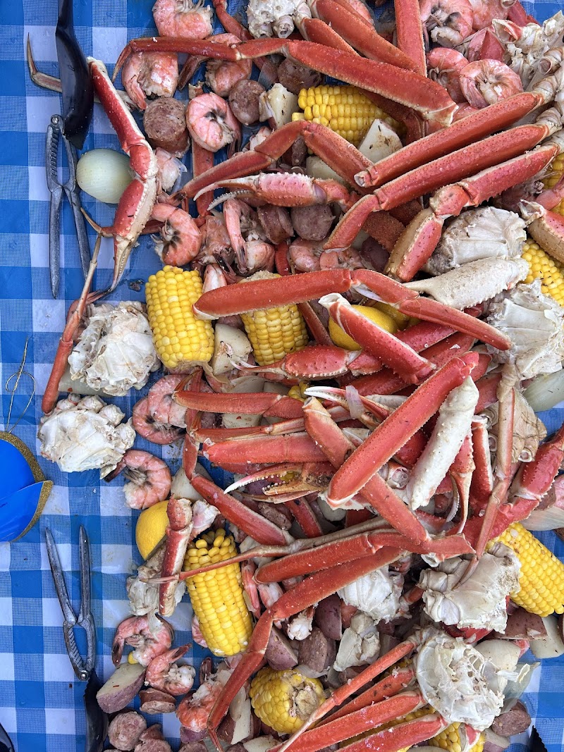 Cape Fear Boil Company - Carolina Beach - photo 4