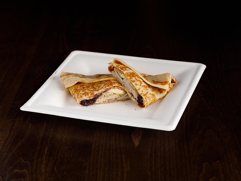 Zell's Panini & Crepes - photo 2