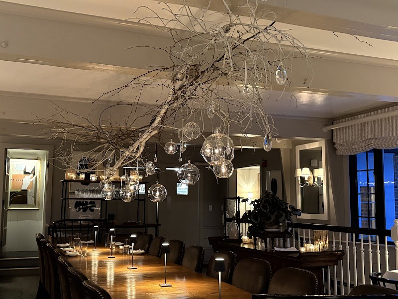 The Dining Room at Edson Hill - photo 3