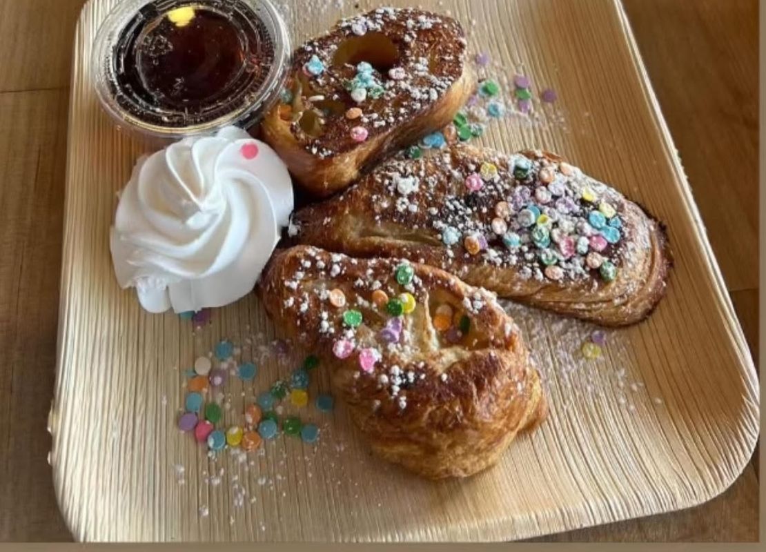 Patisserie Cafe - photo 2