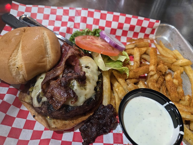 Sanford's Grub & Pub - photo 2