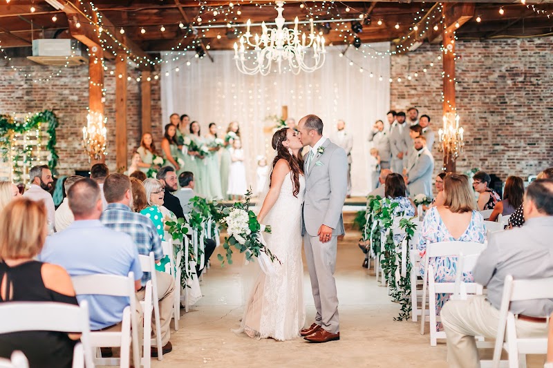 The Eclectic Warehouse Venues - Catering in Eclectic, Alabama