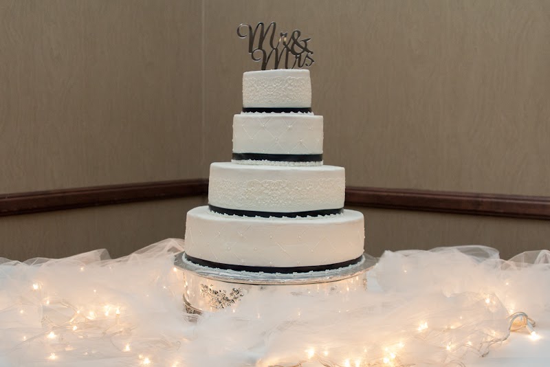Kristi's Kustom Kakes - photo 3