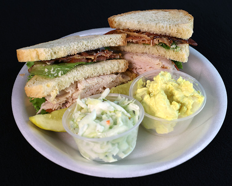 Farmington Deli - photo 5