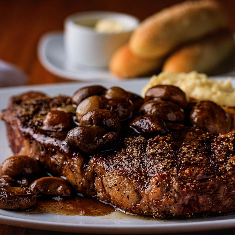Fratello's Prime Steakhouse - photo 4