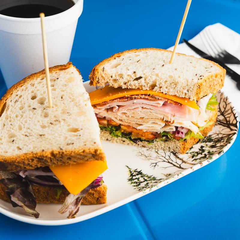 Aloha Bagel & Bakery - photo 4