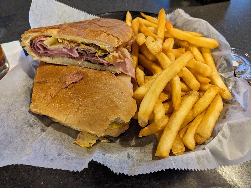 Riverfront Grille - Catering in Chesaning, Michigan