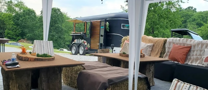 SIPS Mobile Bar Co. - Catering in Tarentum, Pennsylvania