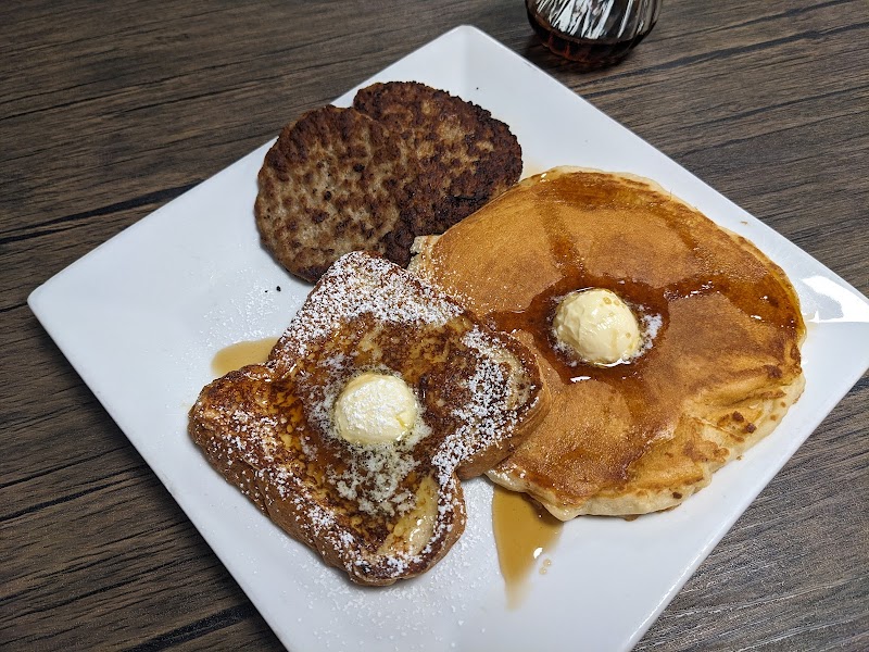 SHopper's Kitchen Restaurant & Catering - photo 4