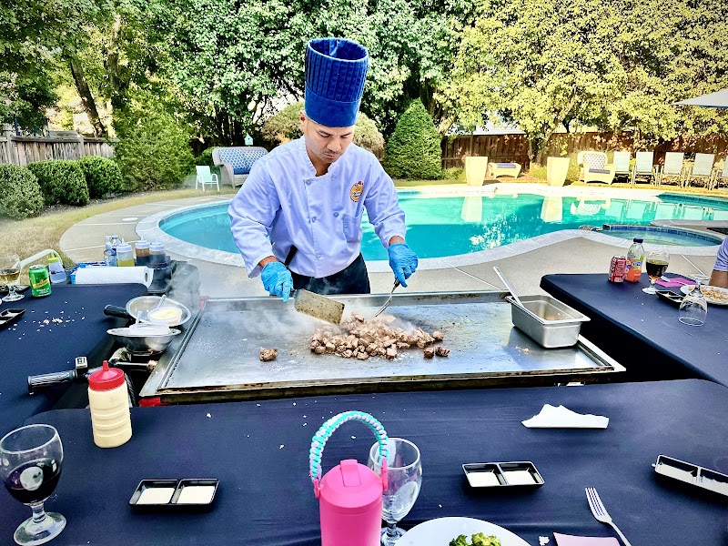 Honeybee's Hibachi and Food truck - photo 4