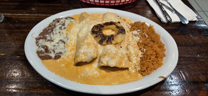 Casa Pasilla Mexican Kitchen - photo 4