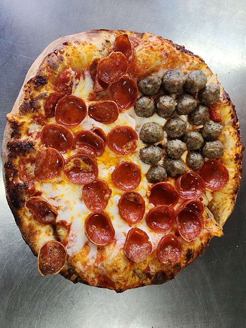 Nelly Belly Woodfired Pizza Food Trucks| Catering Avon Cleveland Northeast Ohio - photo 2