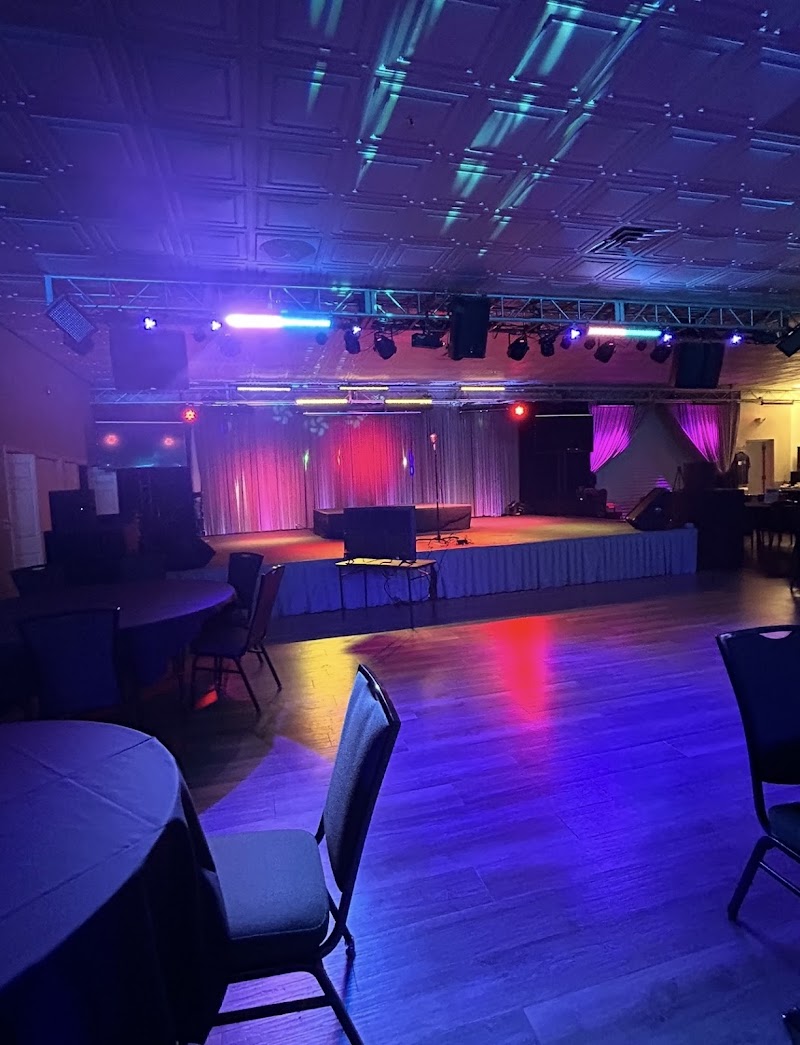 Tuscan Gardens Pub & Banquets - photo 5