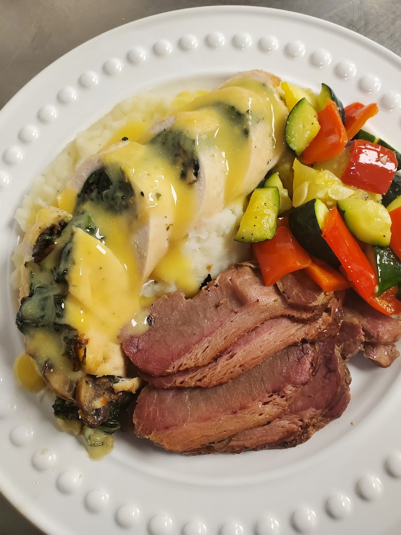 R & R Family Kitchen. Tucson's Premier Bar-B-Que, Breakfast and Catering Service Company - photo 5