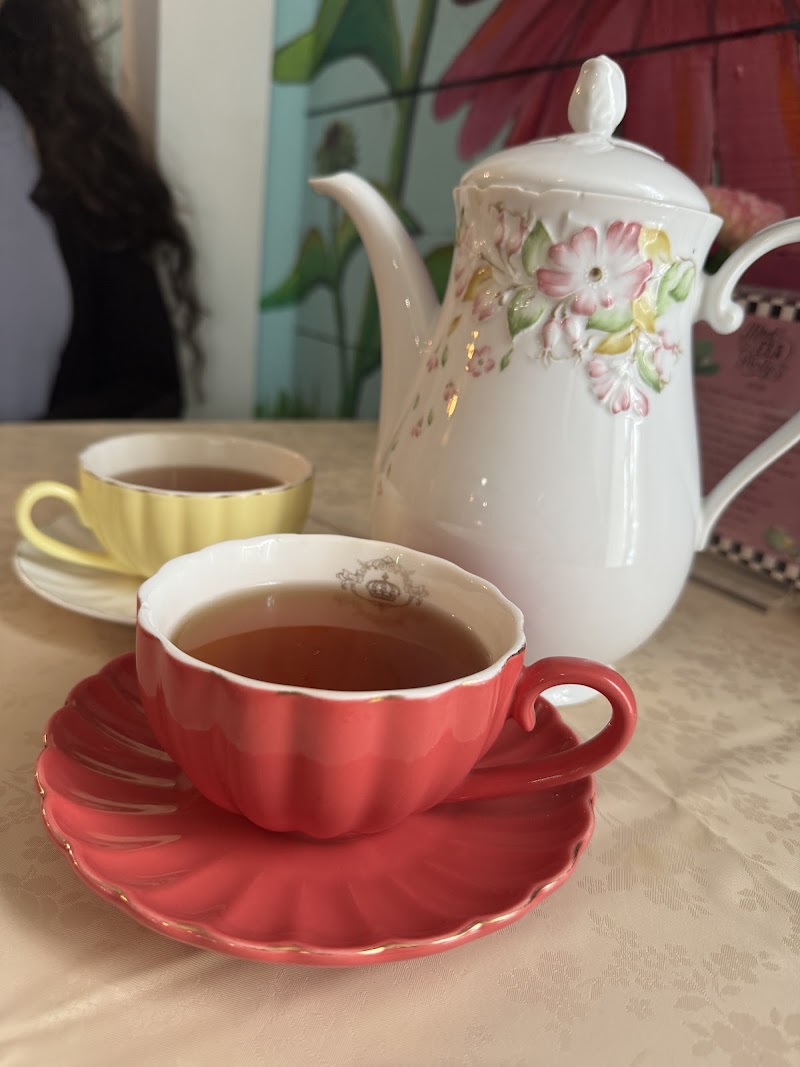 The Tea Kettle Cafe - photo 4