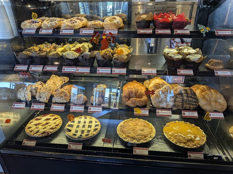 Mary's Market Cafe & Bakery - photo 3