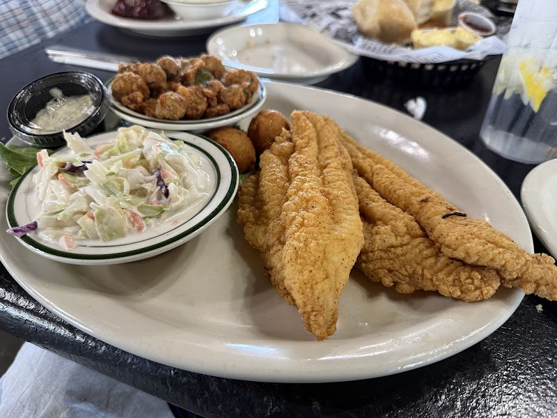 Farmhouse Cafe - Catering in Huntsville, Texas