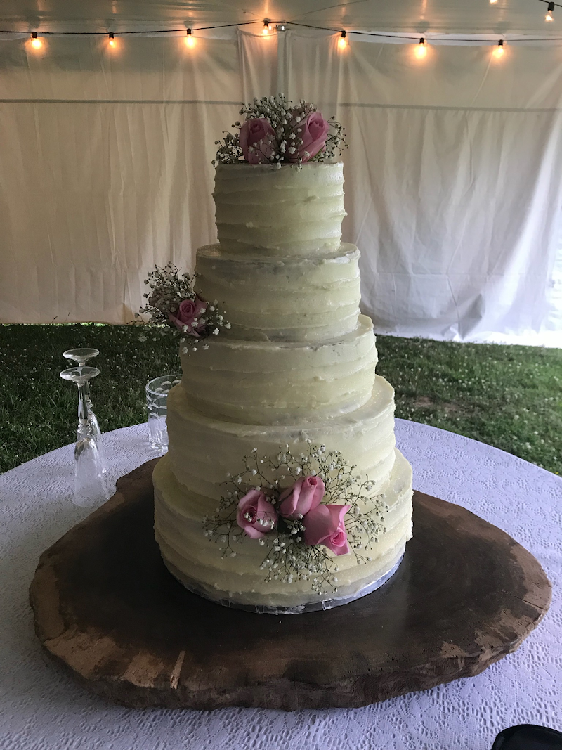 Front Porch Cakes & Eatery - photo 3