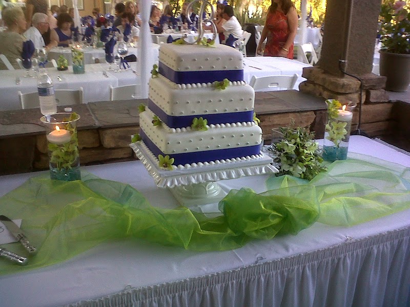 Ralph's Catering - Catering in Brentwood, California