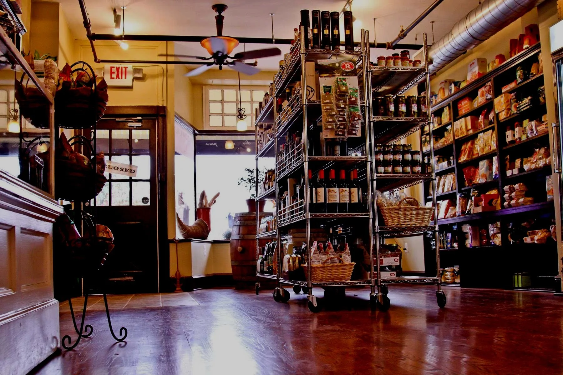 Tredici Italian Market - photo 2