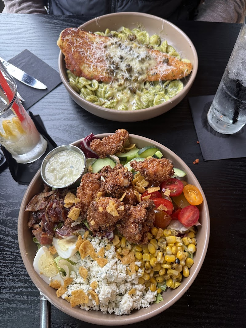 B&B Craft Bar & Eatery - photo 4