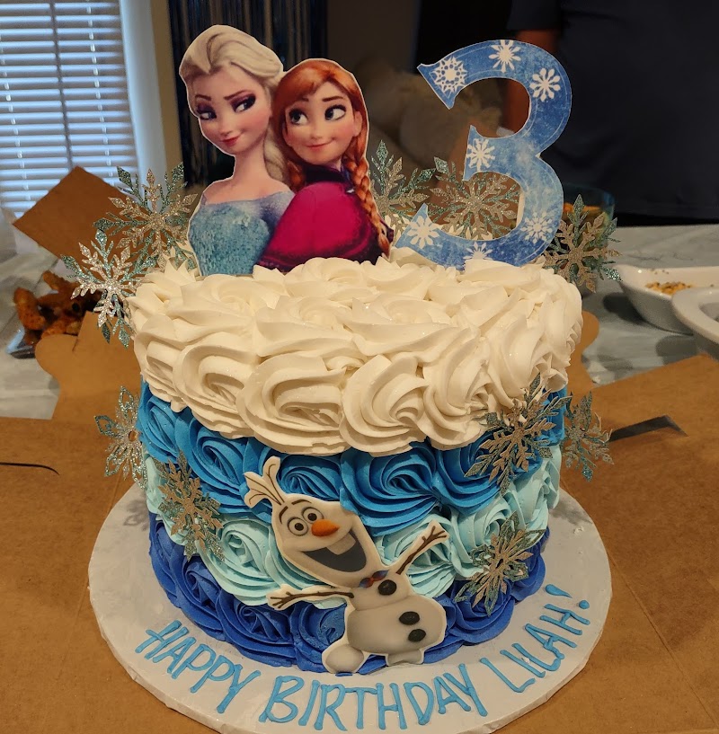 Blanca's Cakes & Catering - photo 3