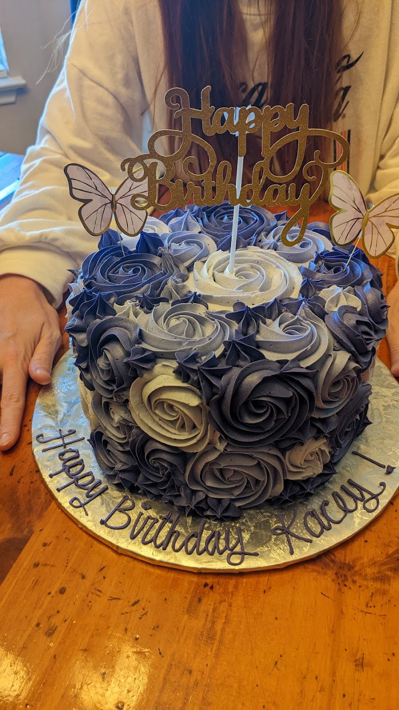 Blanca's Cakes & Catering - photo 4