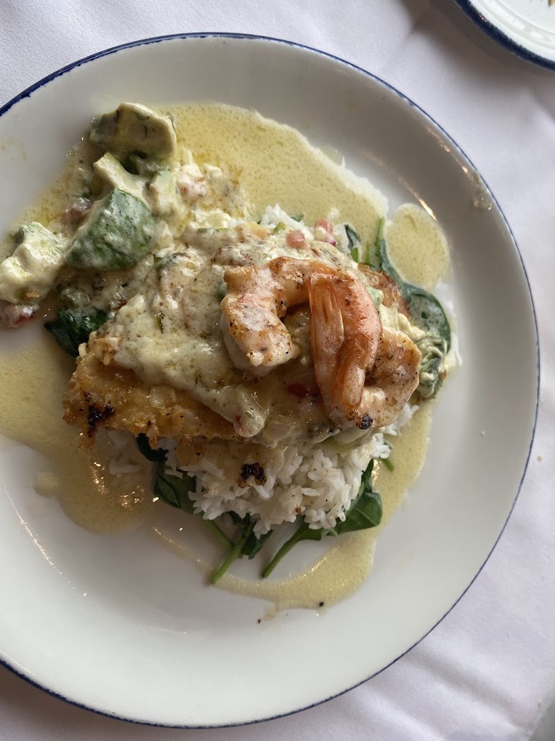 Landry's Seafood House - photo 4