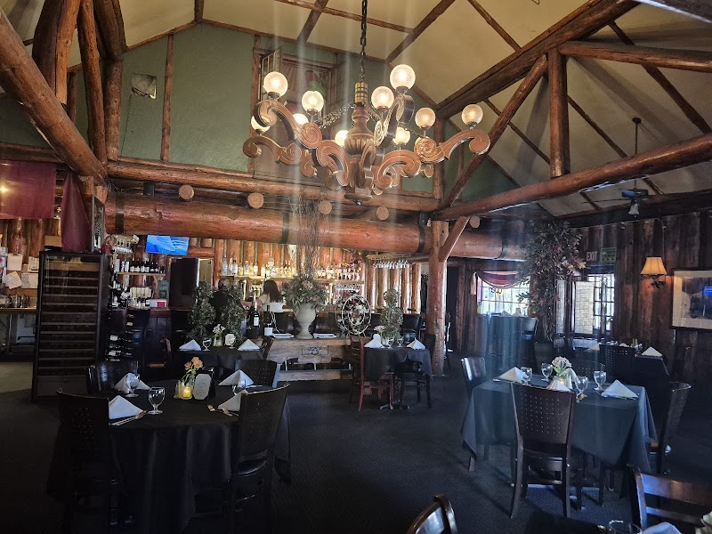 The Grill At Antlers Inn - photo 3