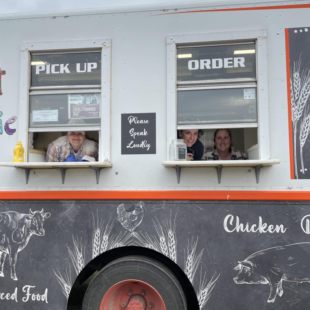 Sweet Prairie Food Truck - photo 3
