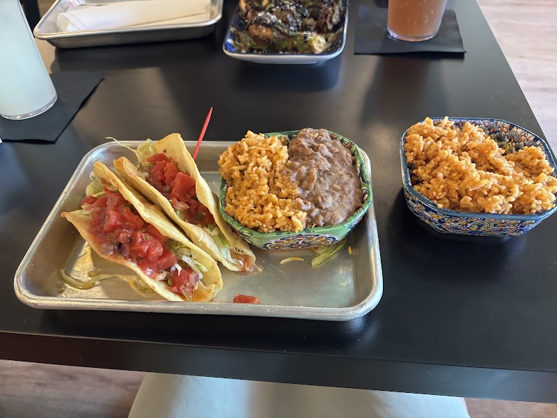 Smokey Jose's - photo 4