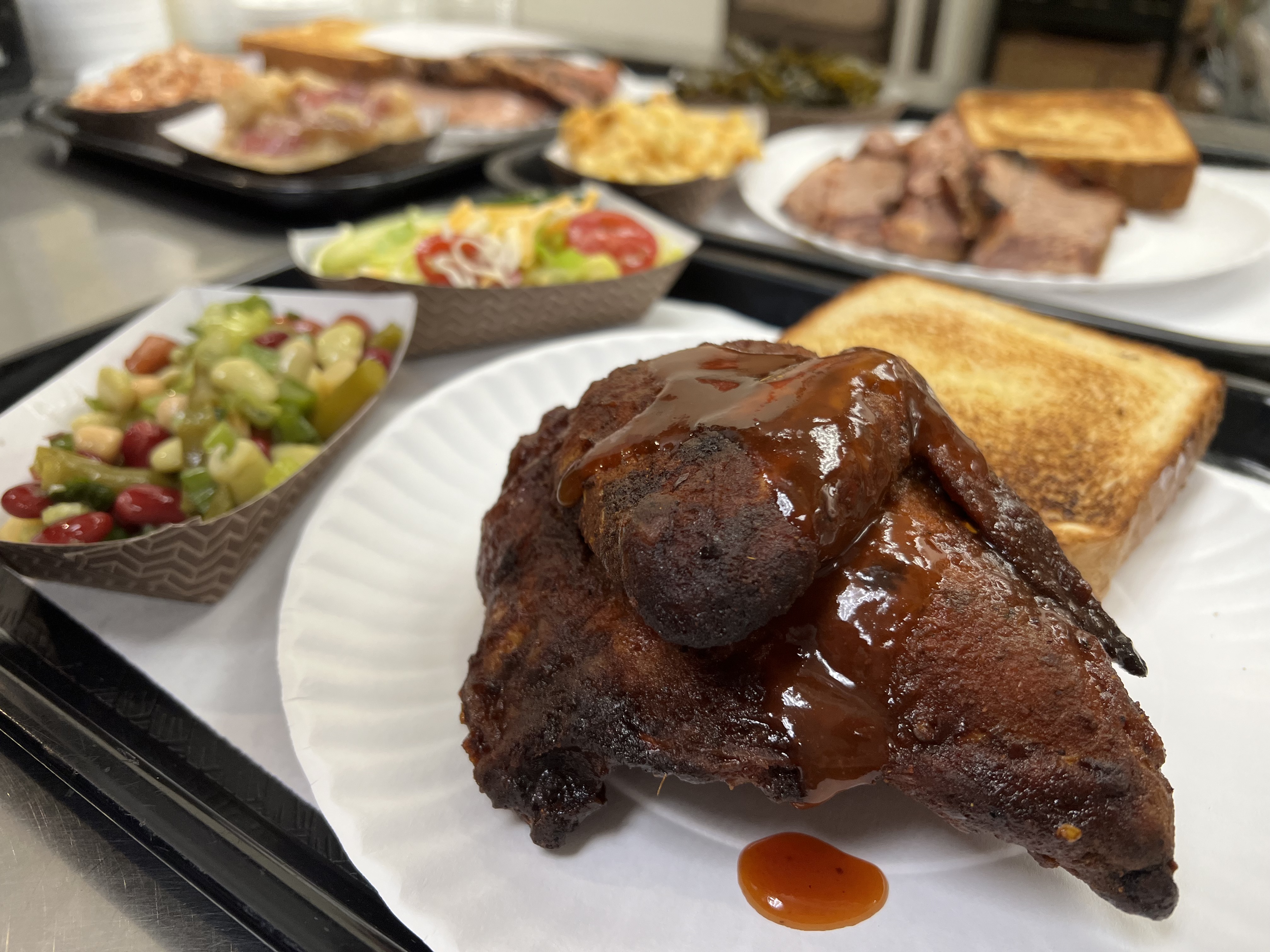 Honky Tonk Smokehouse - photo 3