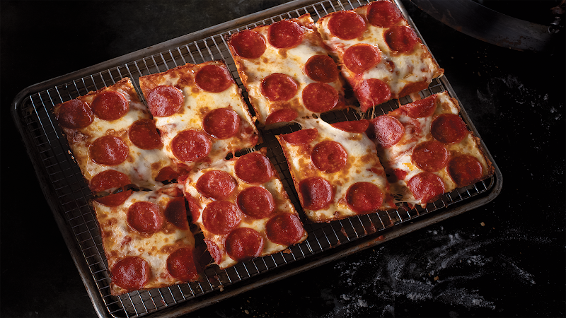Jet's Pizza - photo 2