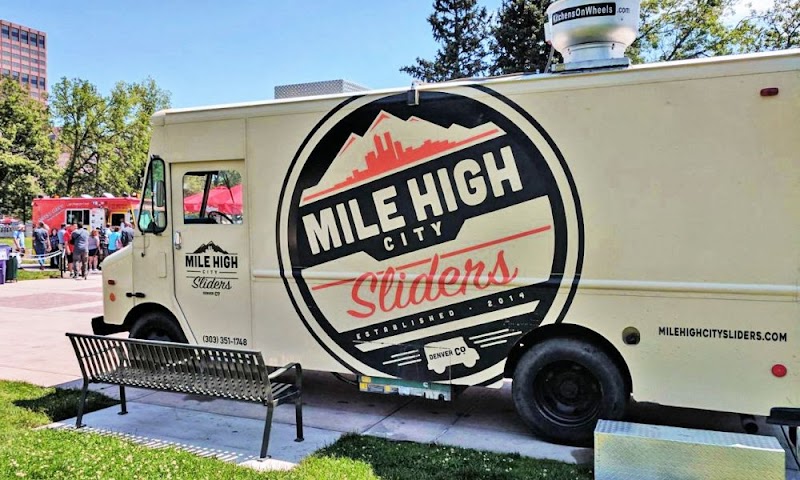 Borderless Food Truck - photo 2