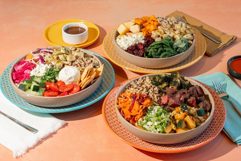 MAD Greens - 7th Ave & McDowell - Catering in Phoenix, Arizona