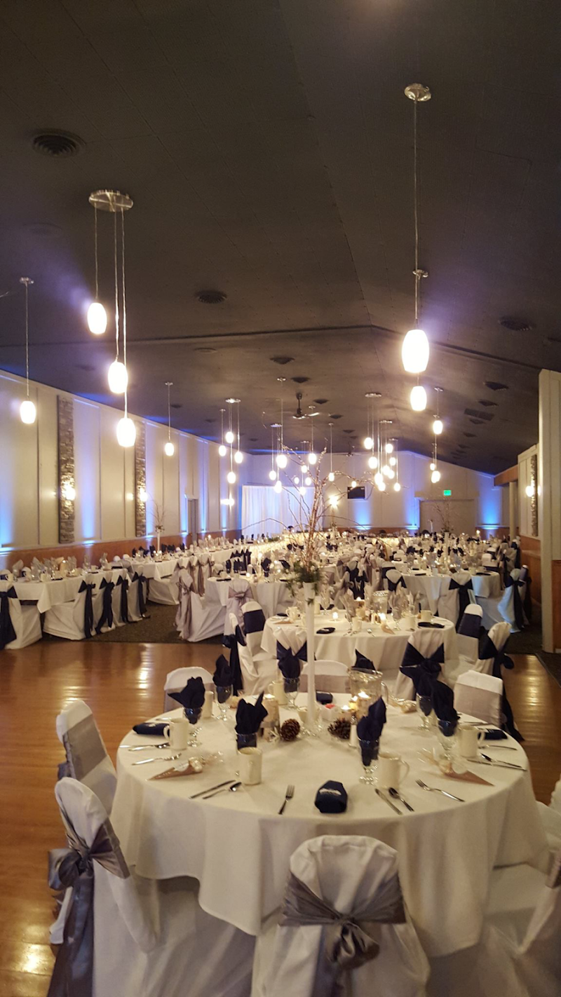 Forest Edge Banquet Center - photo 3