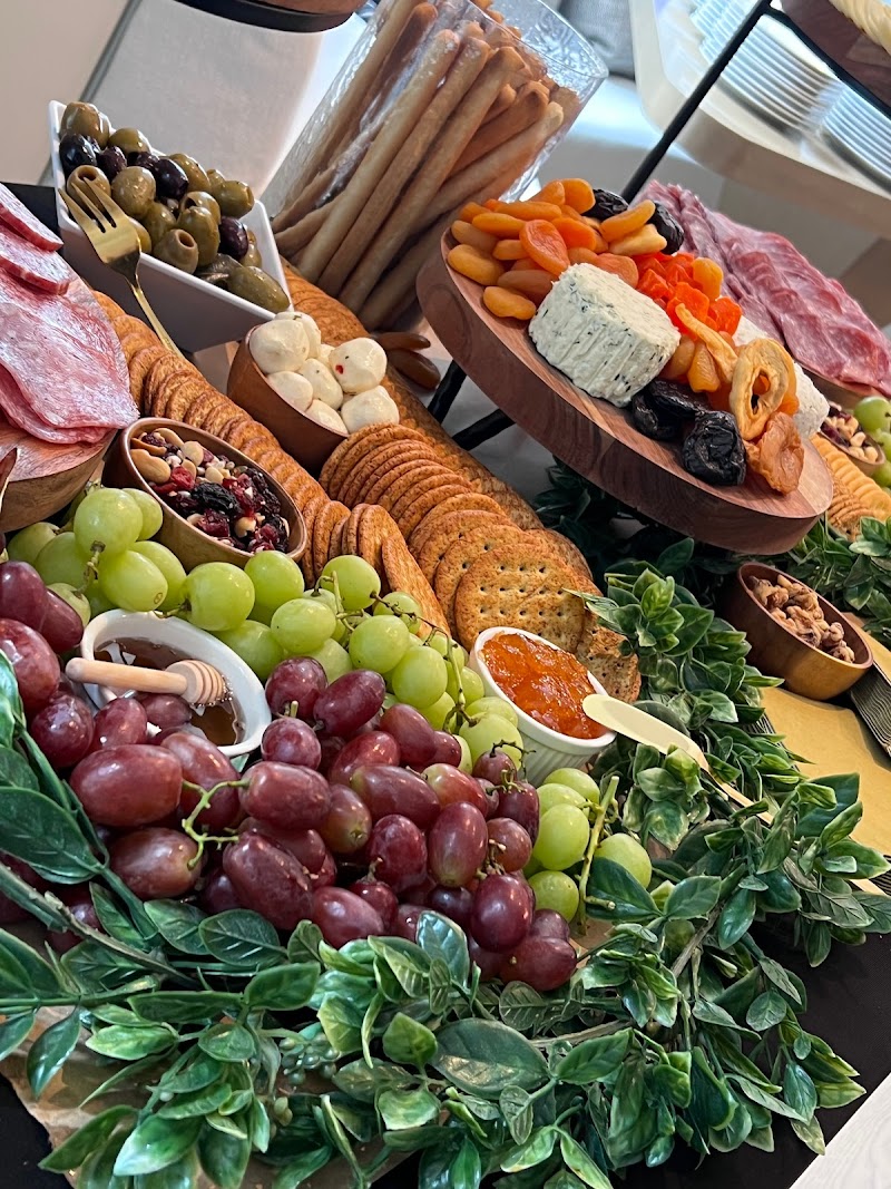 Castillo & Sons Cuisine - photo 5